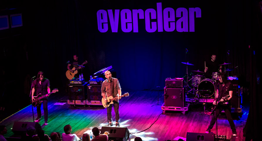 Richard Thigpen Photography, music photographer, music photography, concert photography, concert photographer, Everclear, Art Alexakis, @rthigpenphoto